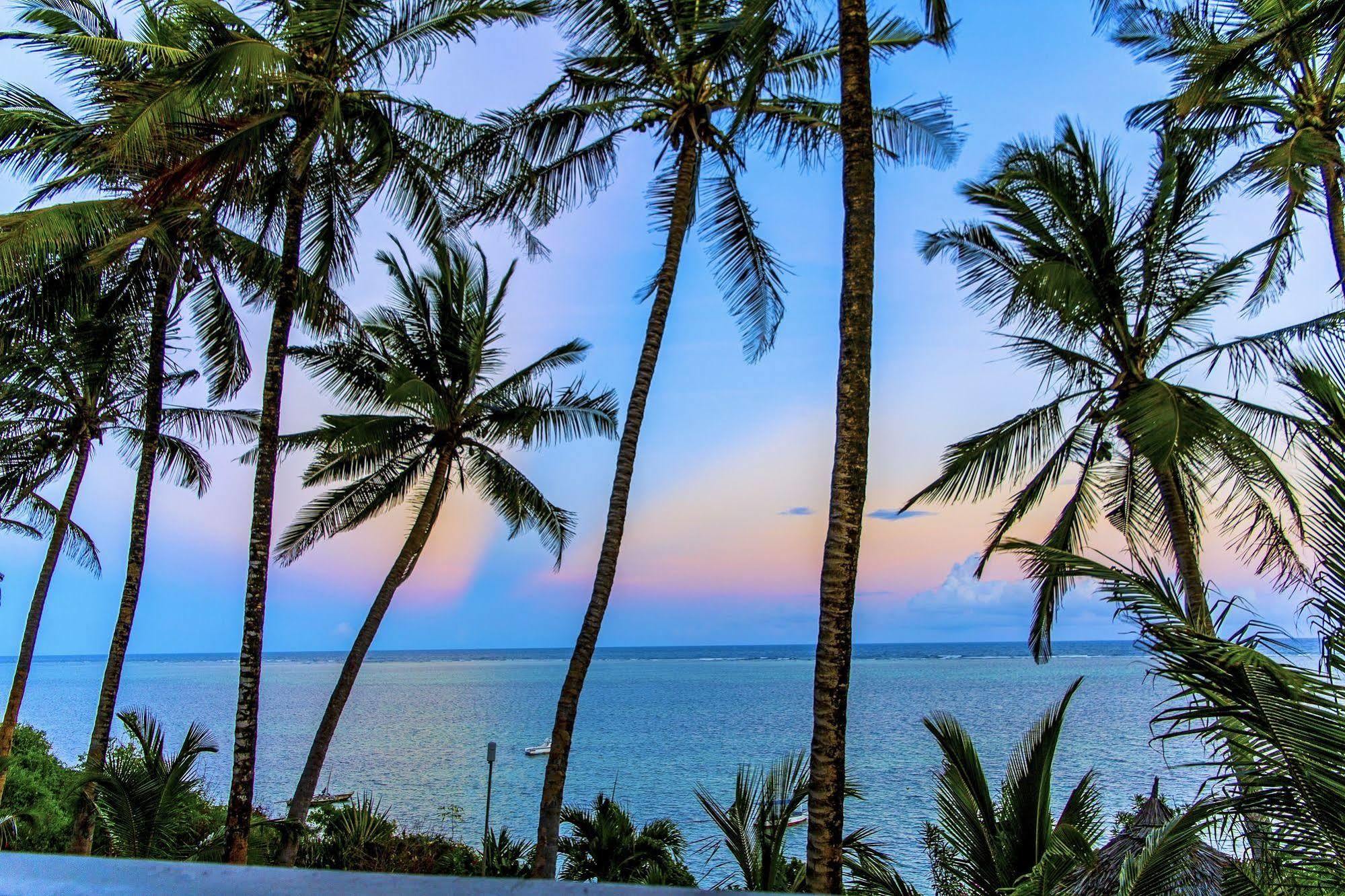 Mombasa Beach Hotel Ngoại thất bức ảnh